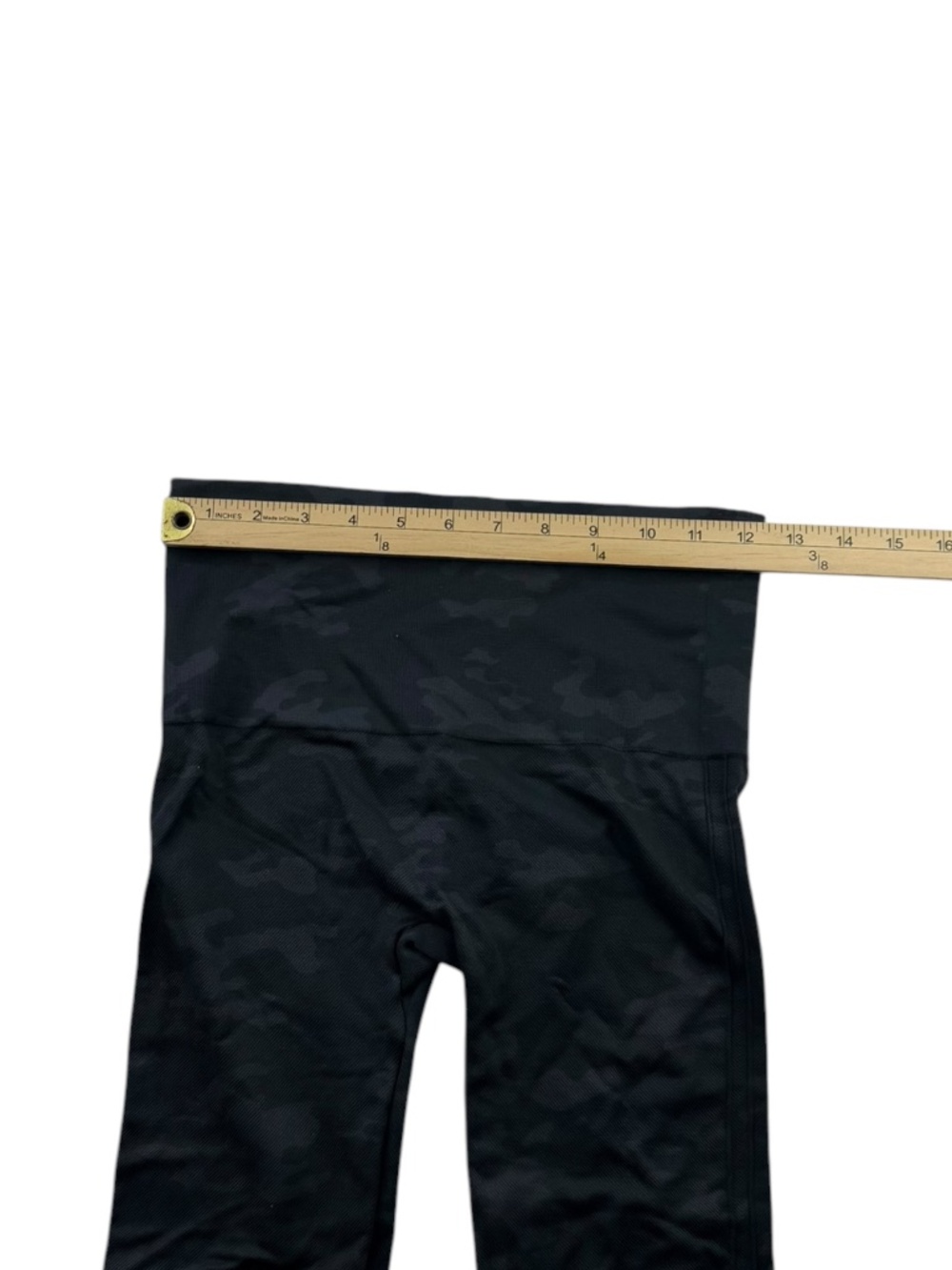 SPANX Look At Me Now Black Camo Leggings - Picture 8 of 8